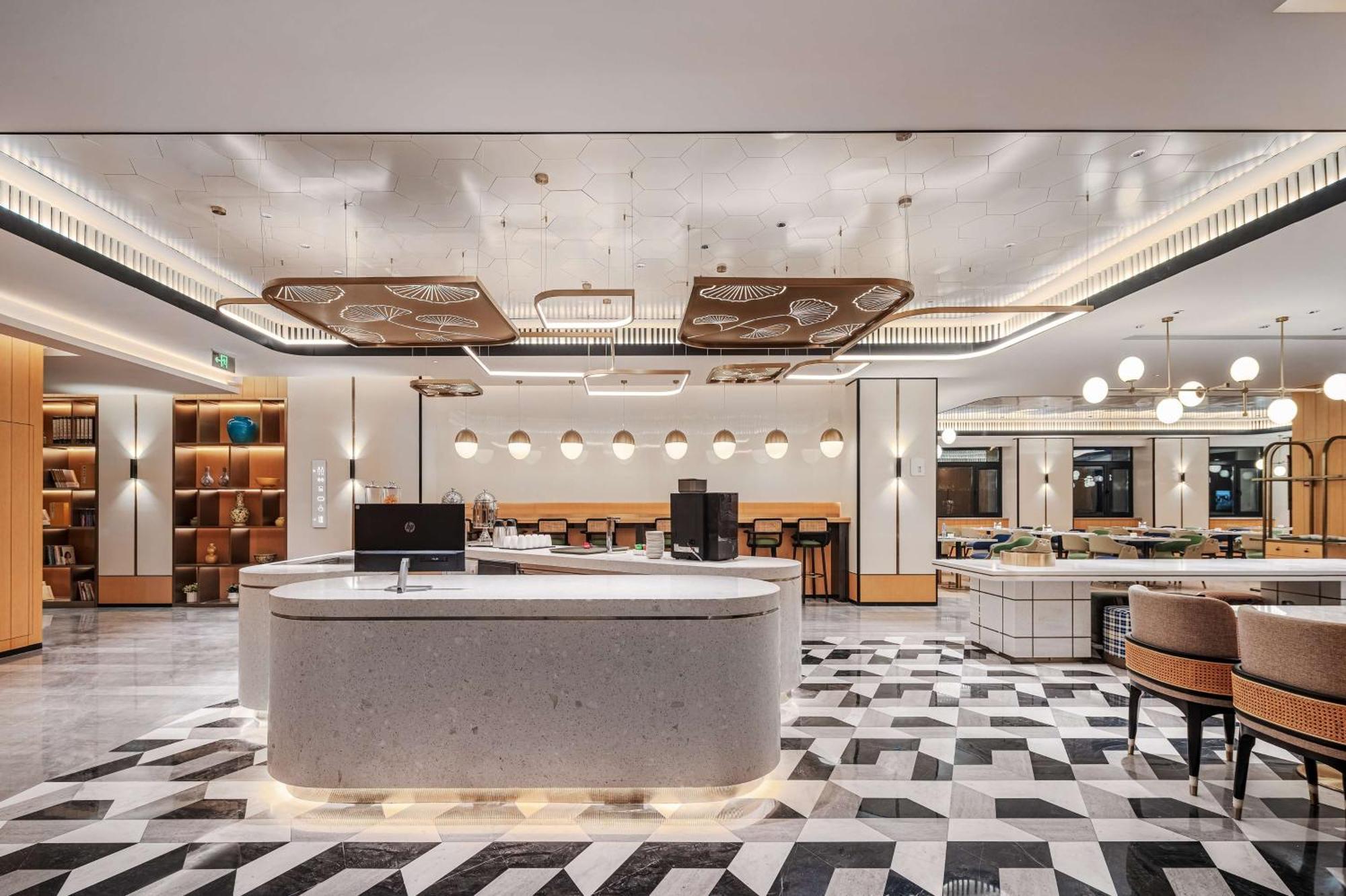 Hilton Garden Inn Beijing Temple Of Heaven East Gate Station Exterior foto